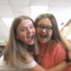 Meet your Posher, Eloise